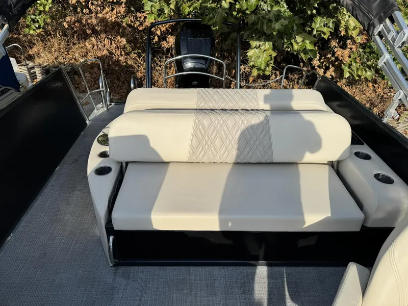 Slide: The Image of Premier Grand Majestic RL 270 2020 - 7