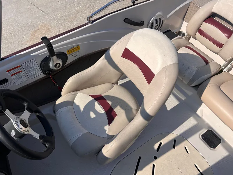 Slide: The Image of Nitro Z-7 Sport 2012 - 10