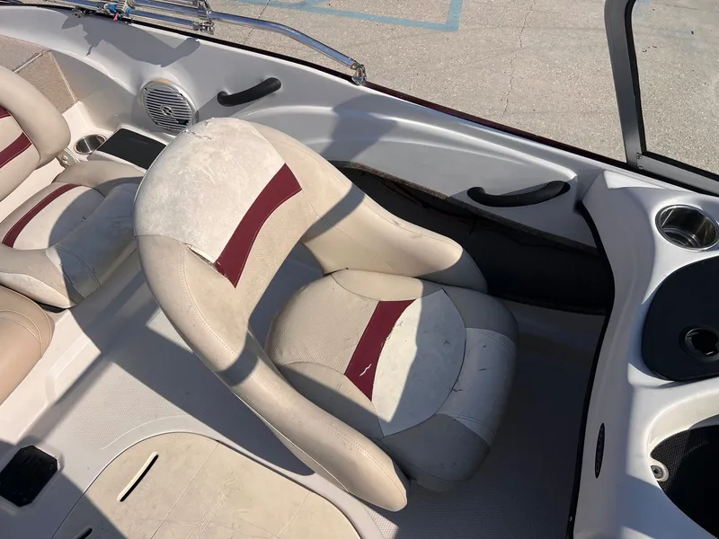 Slide: The Image of Nitro Z-7 Sport 2012 - 4