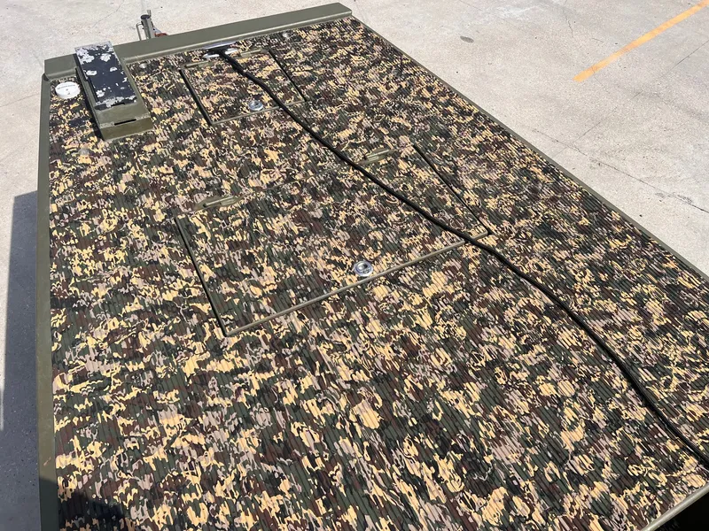 Slide: The Image of Patriot 22x60 2020 - 12