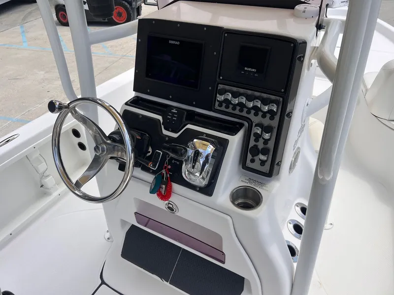 Slide: The Image of Blue Wave 2200 PureBay 2019 - 6