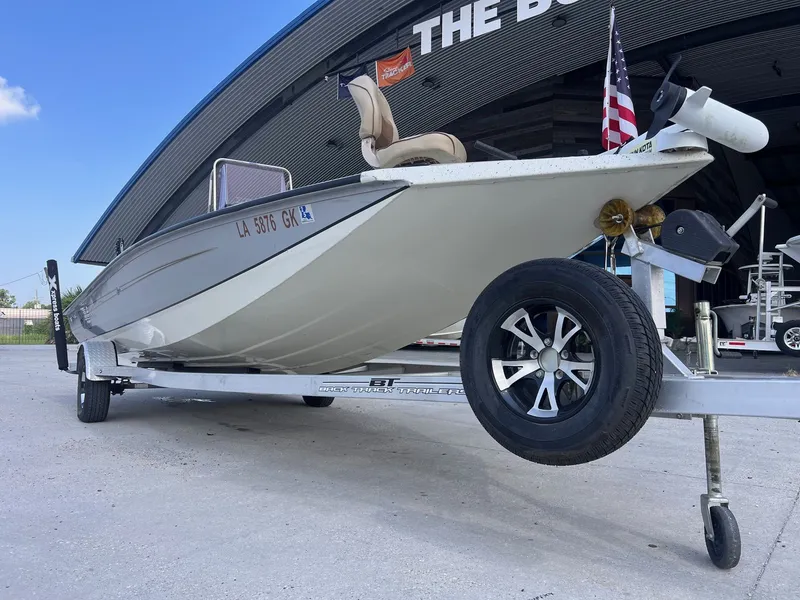 Slide: The Image of Xpress H22B 2020 - 8