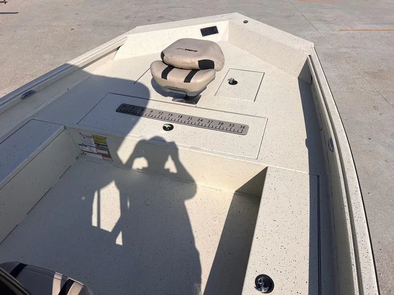 Slide: The Image of Alumacraft 20 Bay 2021 - 9