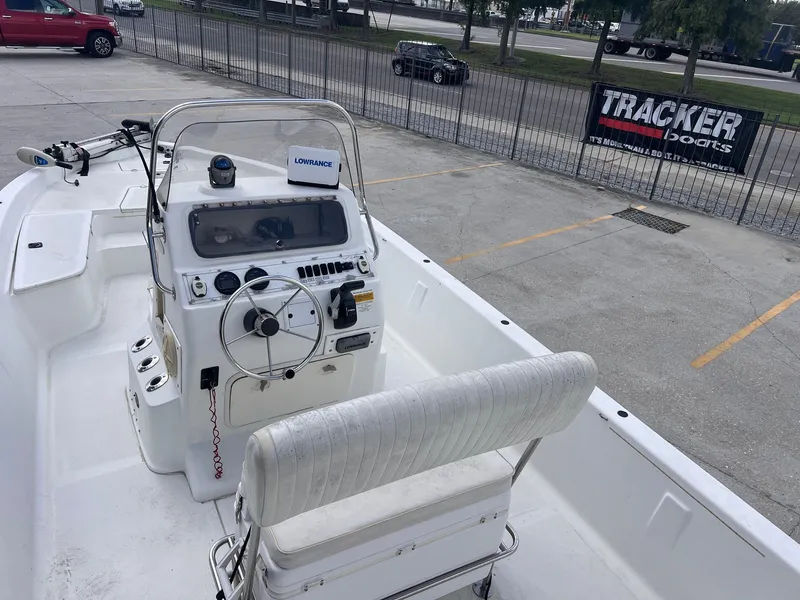 Slide: The Image of Bay Stealth 2430 2003 - 8