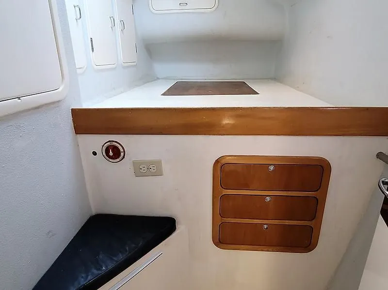 Slide: The Image of Voyage Maxim 380 2004 - 10