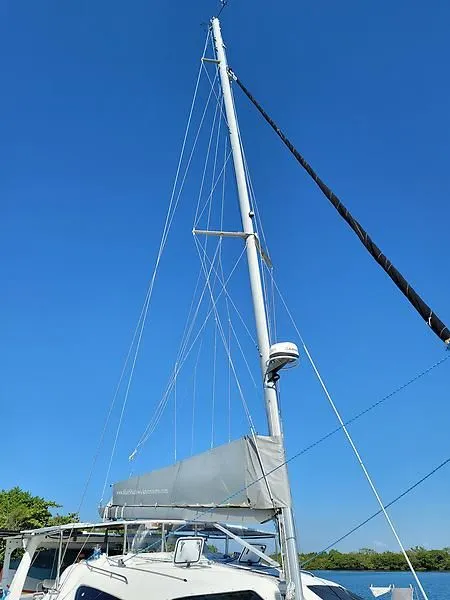 Slide: The Image of Voyage Maxim 380 2004 - 25