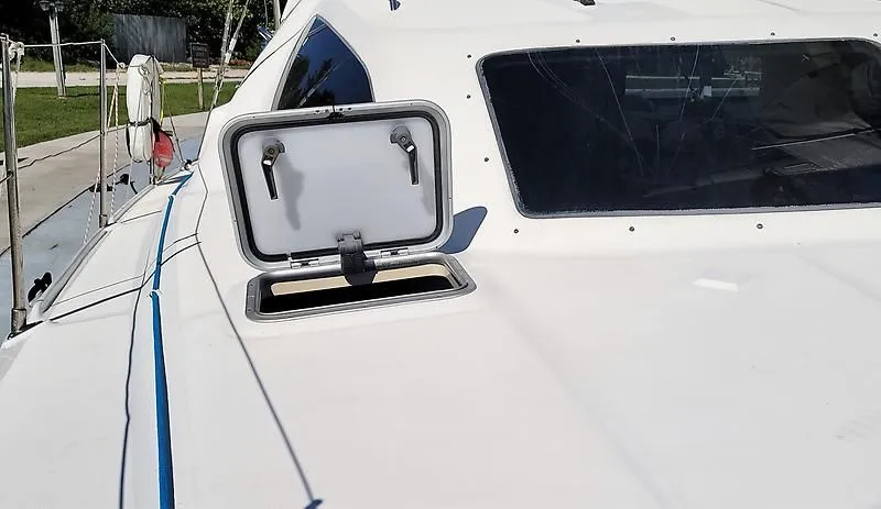 Slide: The Image of Voyage Maxim 380 2004 - 31