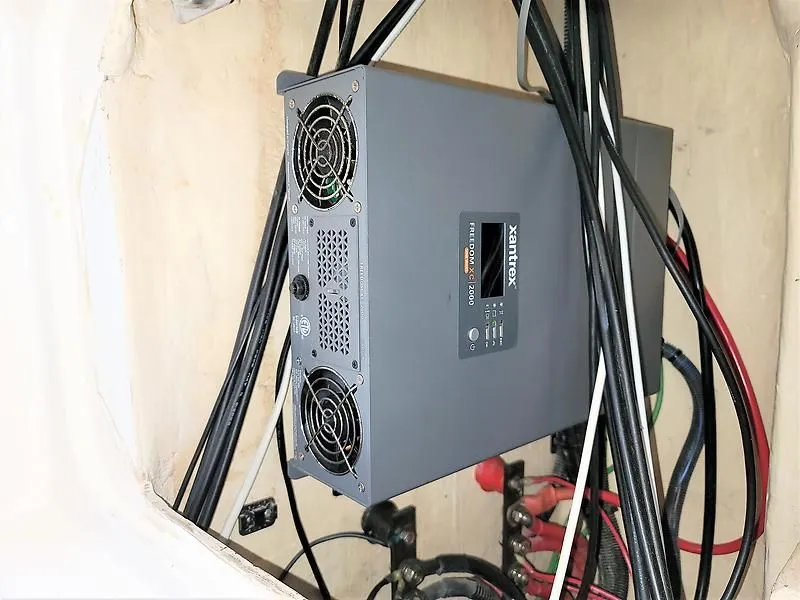 Slide: The Image of Voyage Maxim 380 2004 - 46