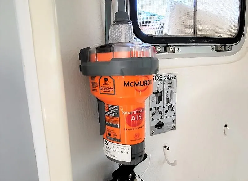 Slide: The Image of Voyage Maxim 380 2004 - 54