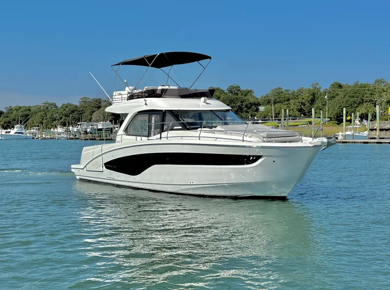 Slide: The Image of Beneteau Antares 12 2024 - 1