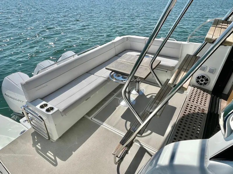 Slide: The Image of Beneteau Antares 12 2024 - 15