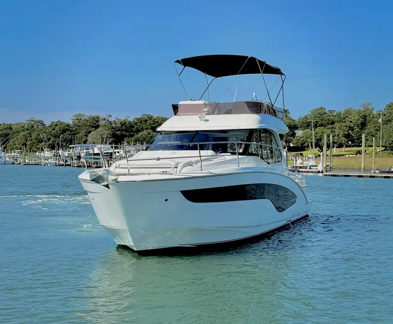 Slide: The Image of Beneteau Antares 12 2024 - 2