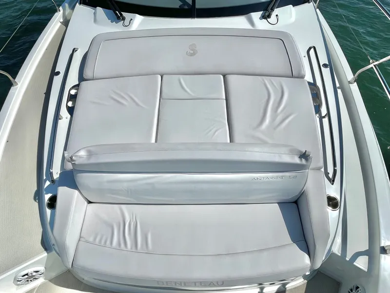 Slide: The Image of Beneteau Antares 12 2024 - 24
