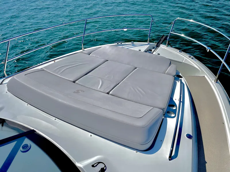 Slide: The Image of Beneteau Antares 12 2024 - 28