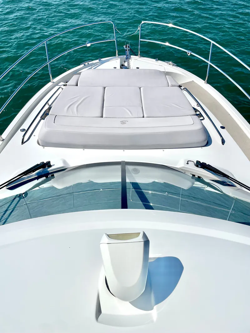 Slide: The Image of Beneteau Antares 12 2024 - 35