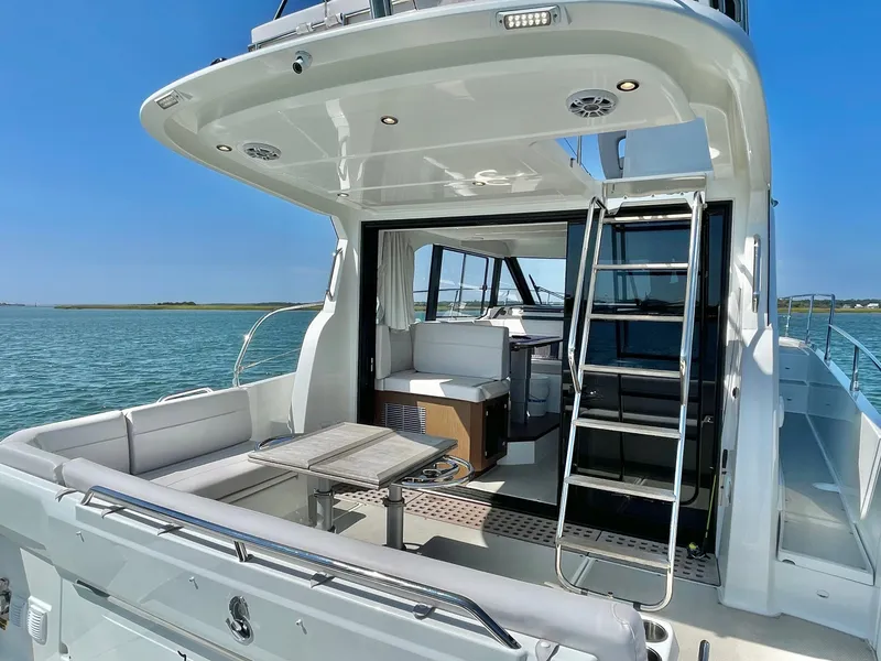 Slide: The Image of Beneteau Antares 12 2024 - 36