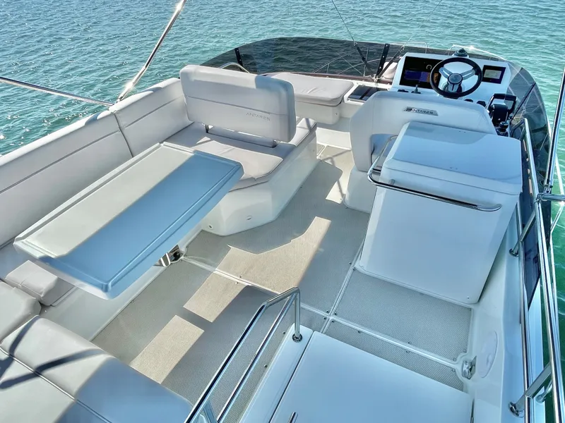 Slide: The Image of Beneteau Antares 12 2024 - 40