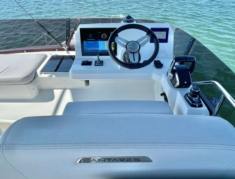 Slide: The Image of Beneteau Antares 12 2024 - 41