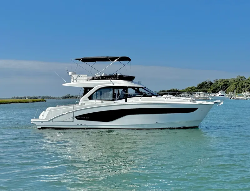 Slide: The Image of Beneteau Antares 12 2024 - 5