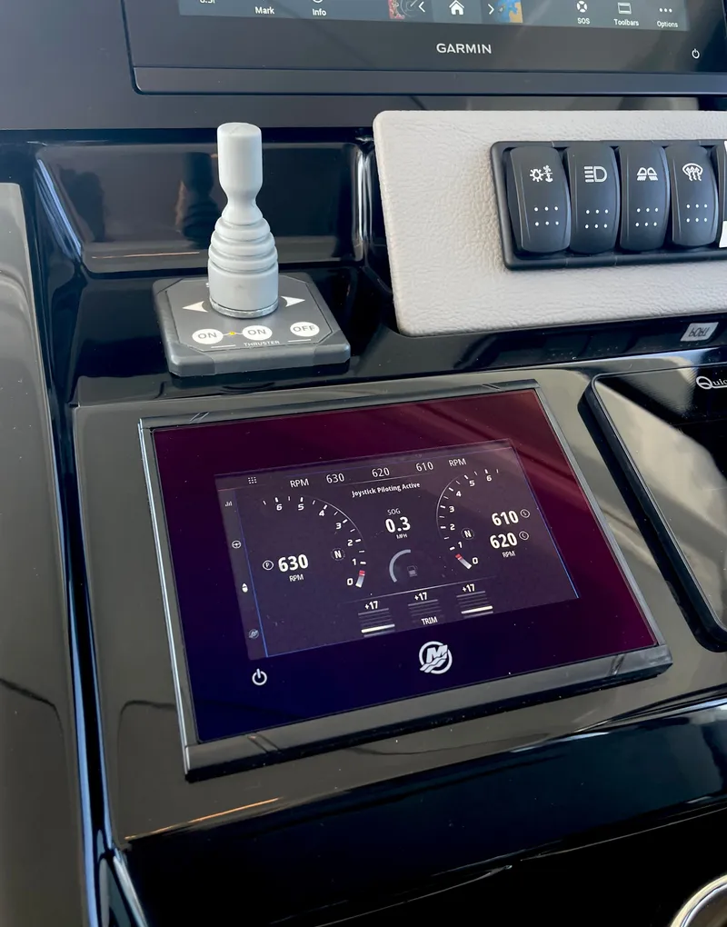 Slide: The Image of Beneteau Antares 12 2024 - 55