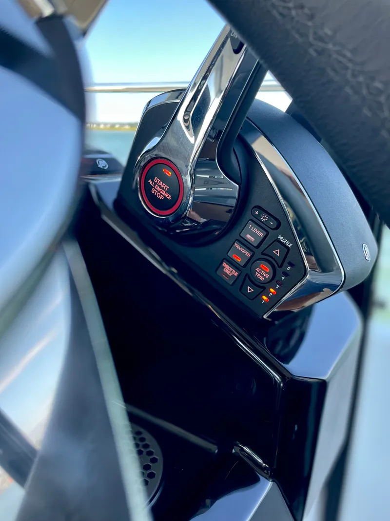 Slide: The Image of Beneteau Antares 12 2024 - 56