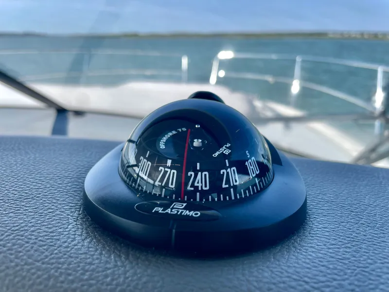 Slide: The Image of Beneteau Antares 12 2024 - 59