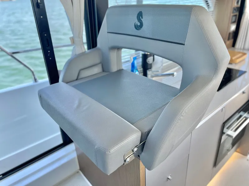 Slide: The Image of Beneteau Antares 12 2024 - 60