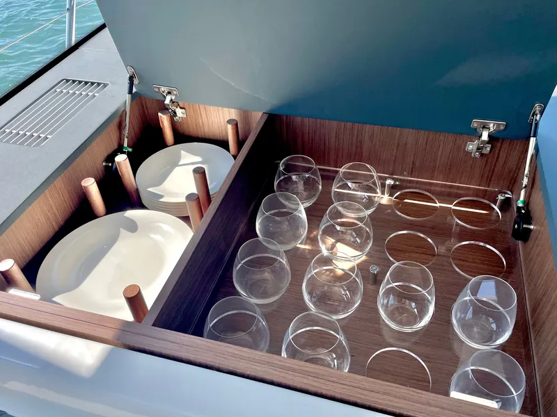 Slide: The Image of Beneteau Antares 12 2024 - 65