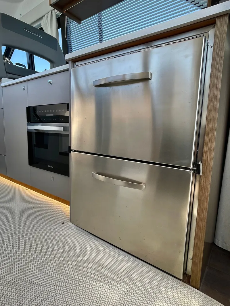 Slide: The Image of Beneteau Antares 12 2024 - 75