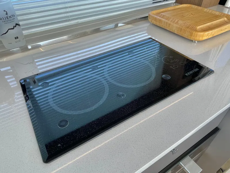 Slide: The Image of Beneteau Antares 12 2024 - 76