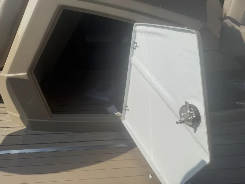 Slide: The Image of Starcraft SLS 3 Q DH 2026 - 10