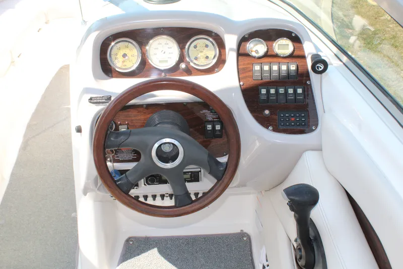 Slide: The Image of Chaparral 256 SSi 2005 - 9