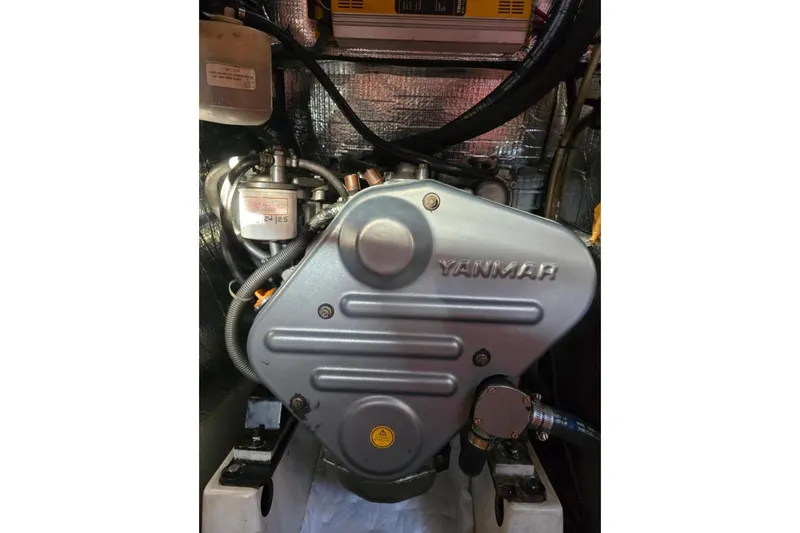 Slide: The Image of Yanmar engine in a 2005 Beneteau Oceanis Clipper 373 sailboat. - 32
