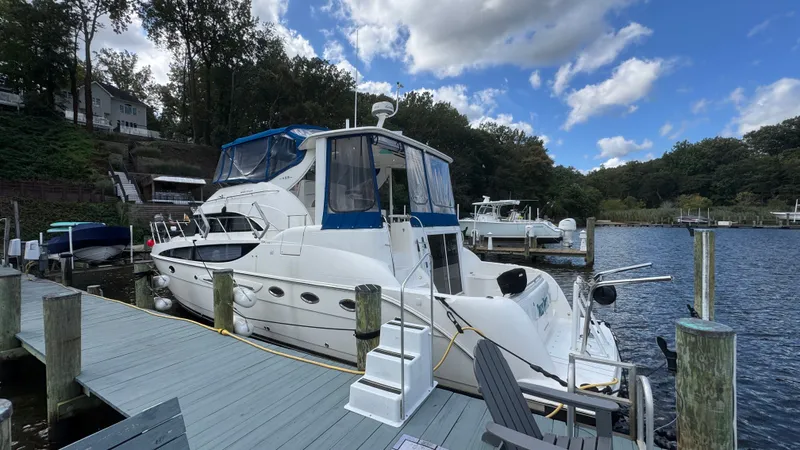 Slide: The Image of 2004 Meridian 459 - 45