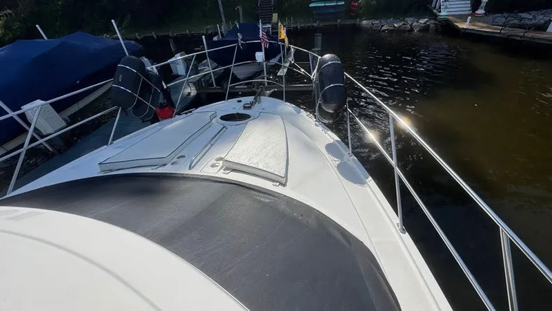 Slide: The Image of 2004 Meridian 459 Bow - 54