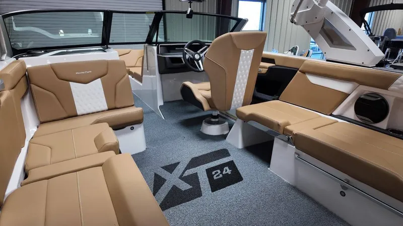 Slide: The Image of MasterCraft XT24 2026 - 14