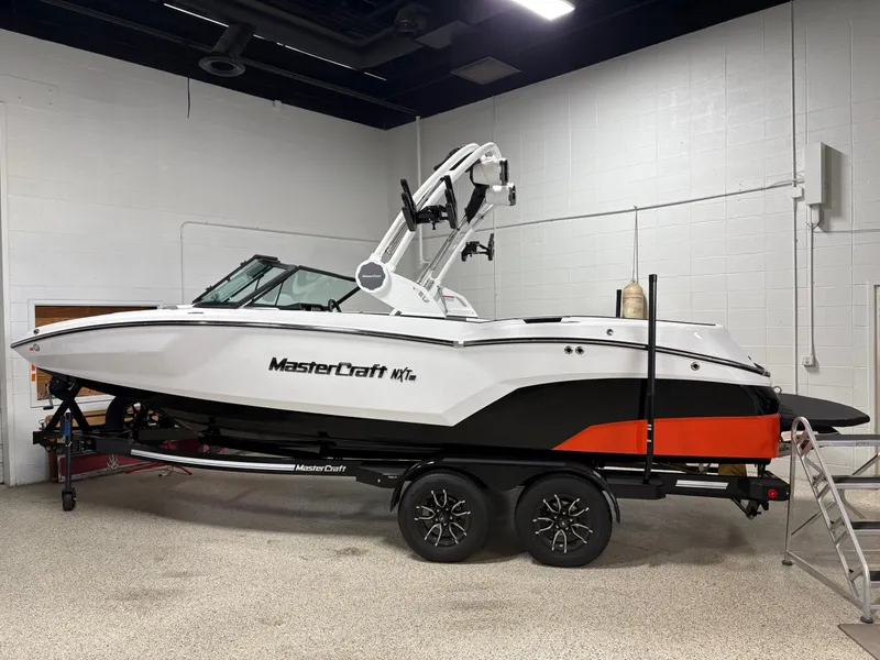 The Image of MasterCraft NXT22 2026 - 1