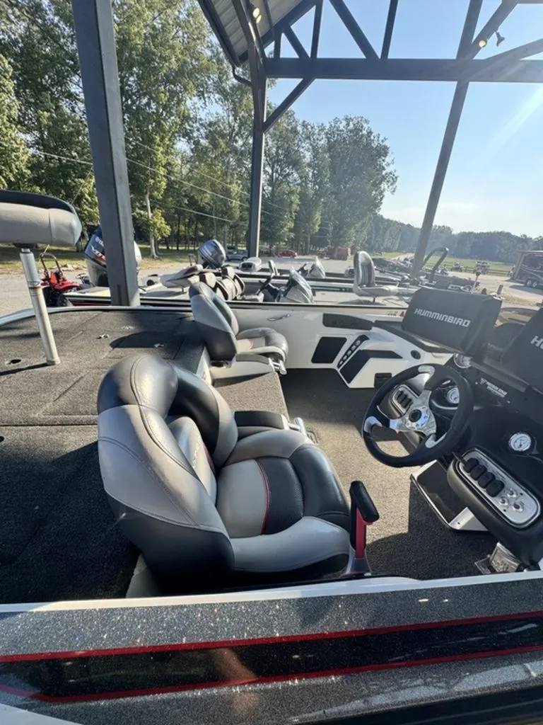 Slide: The Image of Nitro Z-8 2014 - 5