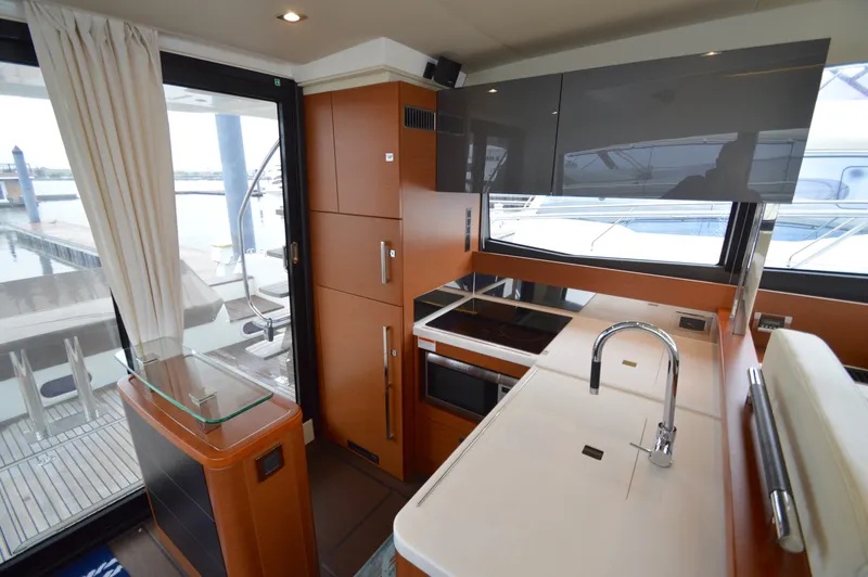 Slide: The Image of Prestige 500 2016 - 28