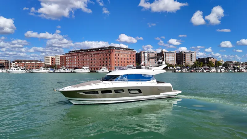 Slide: The Image of Prestige 500 2016 - 7