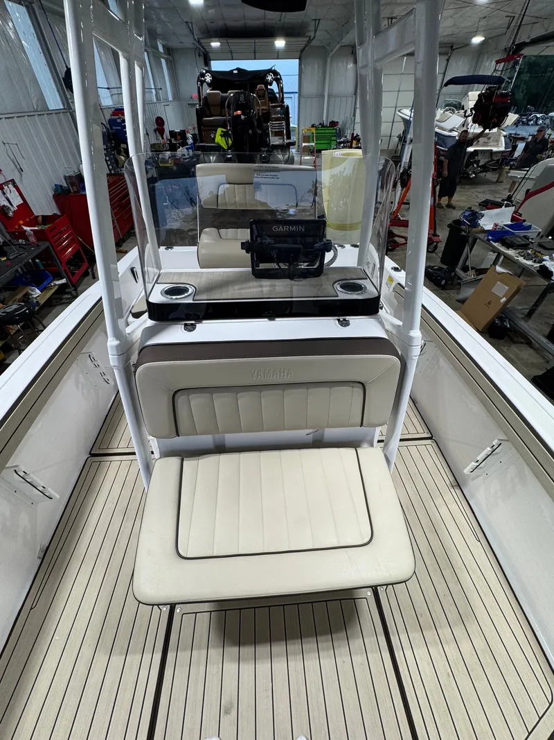 Slide: The Image of Yamaha 195 FSH Sport 2022 - 9