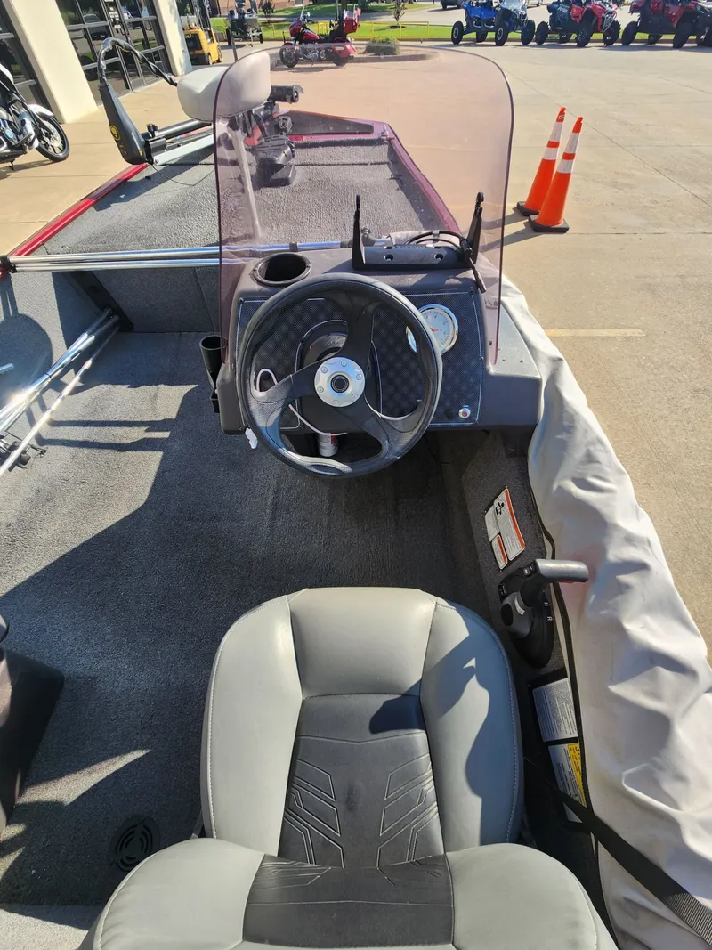 Slide: The Image of Tracker Bass Tracker Classic XL 2020 - 11