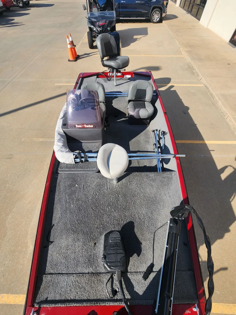 Slide: The Image of Tracker Bass Tracker Classic XL 2020 - 9