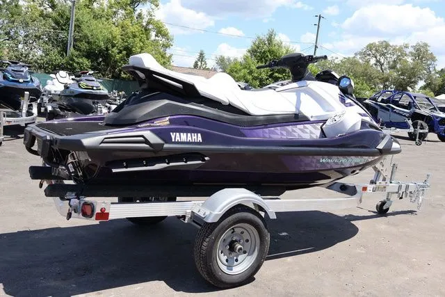 Slide: The Image of Yamaha VX CRUISER HO W/AUDIO-NIGHTSHADE/WHITE 2026 - 5