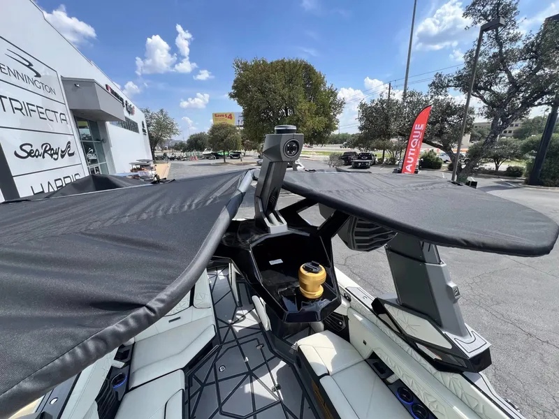 Slide: The Image of Nautique Super Air Nautique G23 Paragon 2026 - 27