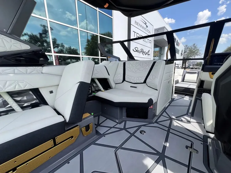 Slide: The Image of Nautique Super Air Nautique G23 Paragon 2026 - 28