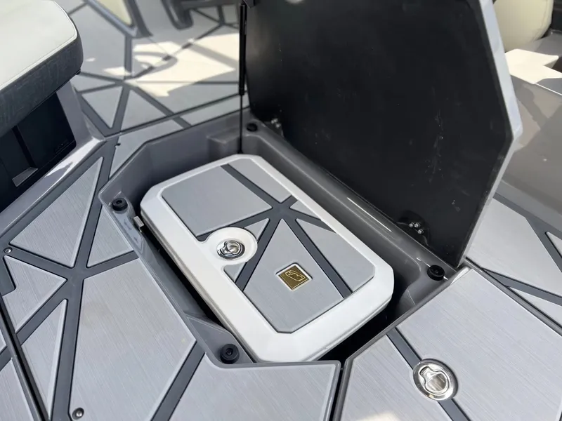 Slide: The Image of Nautique Super Air Nautique G23 Paragon 2026 - 47