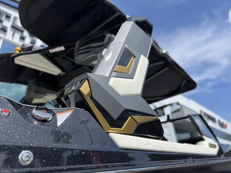 Slide: The Image of Nautique Super Air Nautique G23 Paragon 2026 - 5