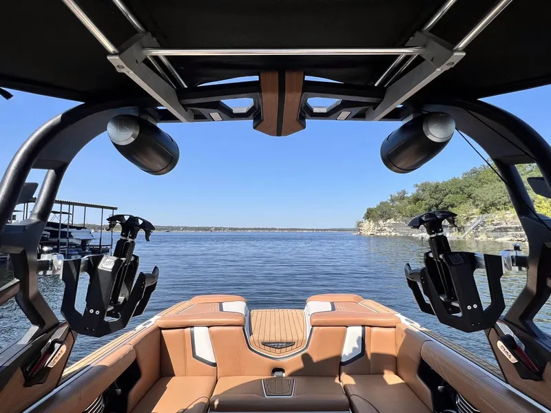 Slide: The Image of Nautique G25 2020 - 15