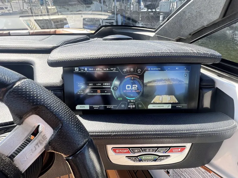 Slide: The Image of Nautique G25 2020 - 21